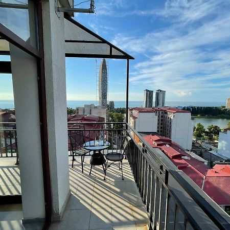 Apartments At Like House Batumi Ngoại thất bức ảnh