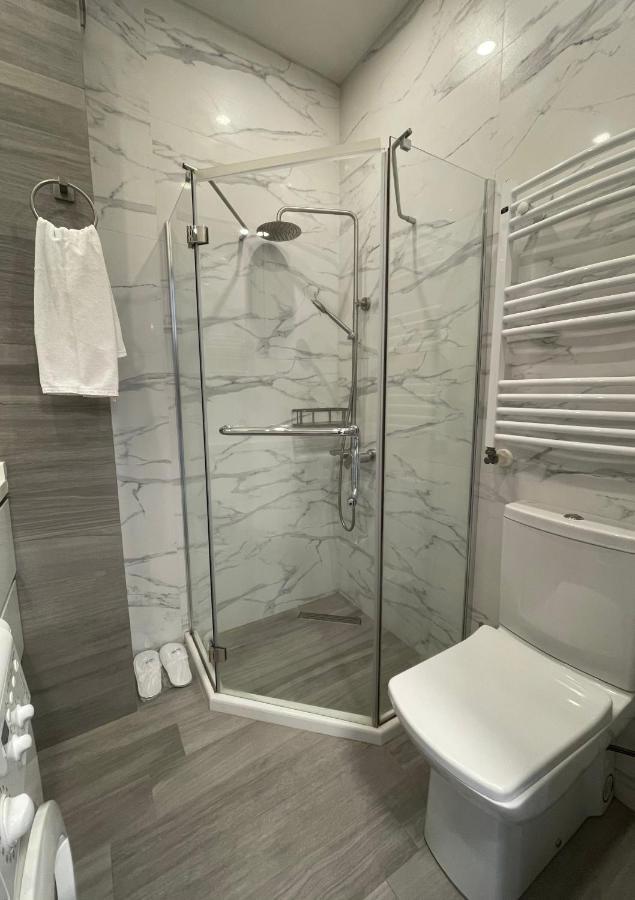 Apartments At Like House Batumi Ngoại thất bức ảnh